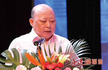 <p>1月，將2019年確定為&ldquo;強基固柢年&rdquo;之關(guān)鍵提升年，以&ldquo;強基固柢&rdquo;為主基調(diào)，以人為本抓管理，精品項目促轉(zhuǎn)型，精益創(chuàng)新強品質(zhì)，綠色文化樹形象，改善經(jīng)營提效益，創(chuàng)造鑫達集團更大的新的奇跡； 1月10日下午，河北鑫達集團2018年度總結(jié)表彰暨2019年工作部署大會在云南騰沖世紀金源大酒店隆重舉行，對集團2018&ldquo;強基固柢&rdquo;年取得的各項成果進行了全面總結(jié)，對2019年的生產(chǎn)經(jīng)營工作進行整體部署，為集團新一年的發(fā)展指明了方向；</p>
<p>3月，更名為&ldquo;河北鑫達鋼鐵集團有限公司&rdquo;；</p>
<p>7月，河北鑫達集團2019年上半年工作總結(jié)表彰暨工作再動員大會在吉林省東豐縣隆重舉行，通過總結(jié)上半年工作并對先進集體的表彰，激勵先進員工，為廣大員工樹立榜樣，形成奮勇爭先的工作氛圍；</p>
<p>9月，遼寧京東管業(yè)有限公司450m&sup3;高爐成功點火；</p>
<p>11月，110MW超高溫亞臨界煤氣發(fā)電項目成功并網(wǎng)發(fā)電，為集團創(chuàng)造了可觀的經(jīng)濟效益和社會效益。</p>